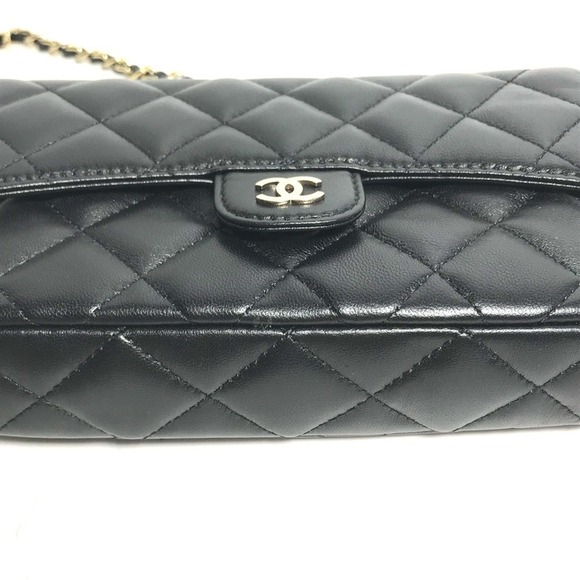 CHANEL Black Lambskin Leather Logo Wallet - Picture 4 of 16